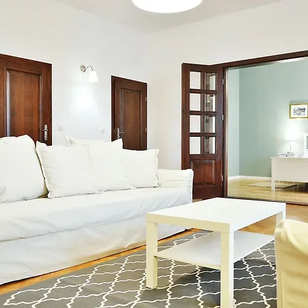 Krakowforrent Florianska * קרקוב