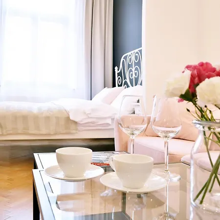 Krakowforrent Florianska קרקוב